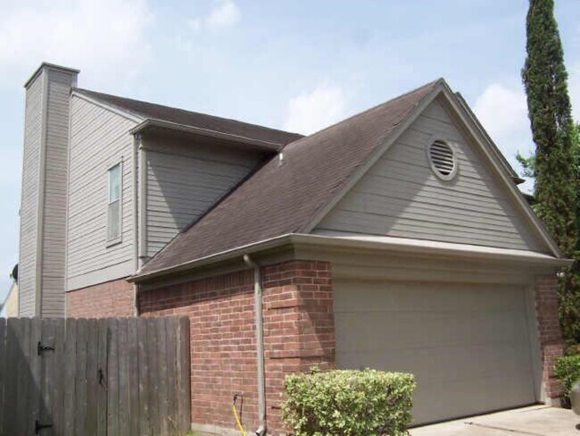 4819 Sunshine Dr in Sugar Land, TX - Building Photo - Building Photo