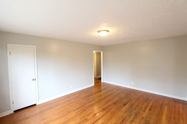816 Vanderbilt St