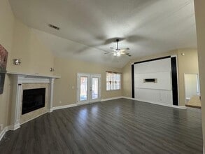 106 Meyers Lake Dr in Warner Robins, GA - Building Photo - Building Photo