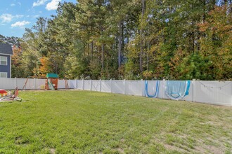 4064 Ravine Gap Dr in Suffolk, VA - Building Photo - Building Photo