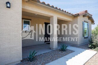 1441 E Tuscany St in Casa Grande, AZ - Building Photo - Building Photo