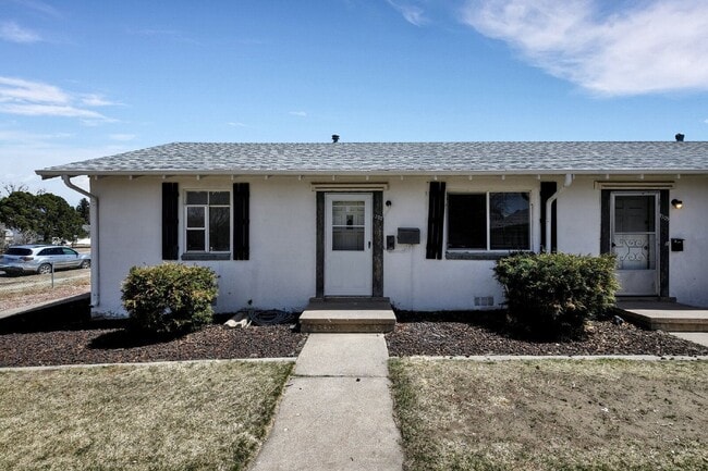 property at 1201 Janes Ln