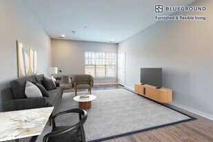 332 Halstead Ave in Harrison, NY - Building Photo