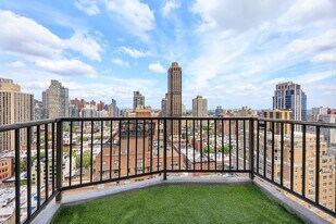 345 E 80th St, Unit Eastwinds in New York, NY - Building Photo