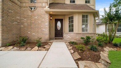 1504 Regency Ct in Friendswood, TX - Foto de edificio - Building Photo
