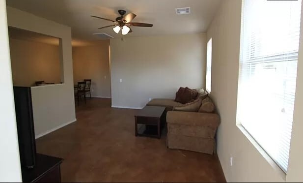 102 Barrett Pl in Edmond, OK - Building Photo - Building Photo