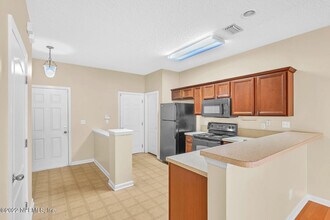 12315 Mangrove Forest Ct in Jacksonville, FL - Building Photo - Building Photo
