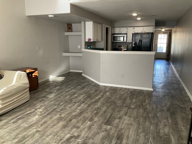 634 Green Valley Rd, Unit G5 in Palm Harbor, FL - Building Photo - Building Photo