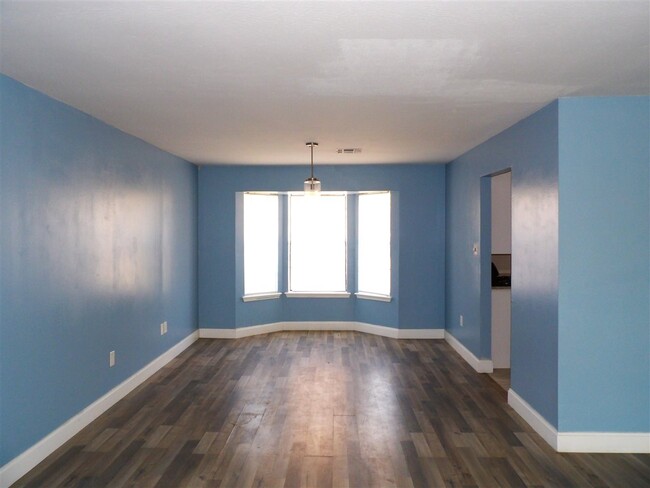 2619 NW Locksley Ln in Lawton, OK - Building Photo - Building Photo