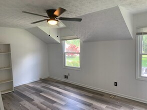 415 Patrick Henry Ct in Riverdale, GA - Building Photo - Building Photo