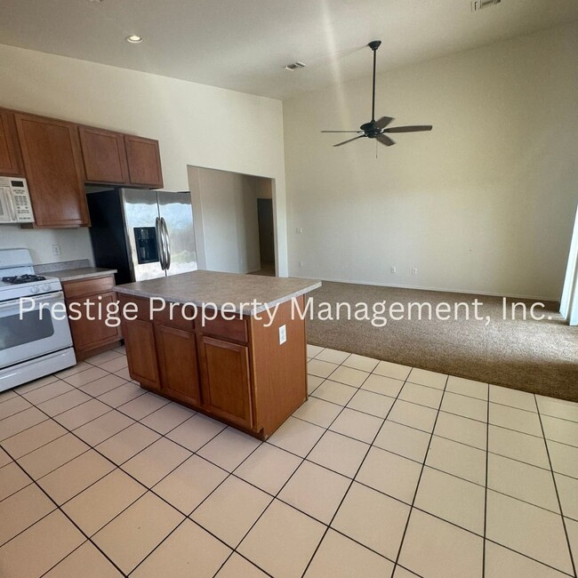 6590 S Via Molino De Viento in Tucson, AZ - Building Photo - Building Photo
