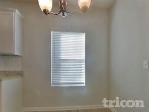 831 Bryson Lake Cir in Douglasville, GA - Building Photo - Building Photo