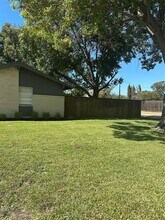 1315 N Floyd Rd in Richardson, TX - Building Photo - Building Photo