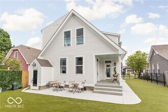 929 Sanders St in Indianapolis, IN - Building Photo - Building Photo