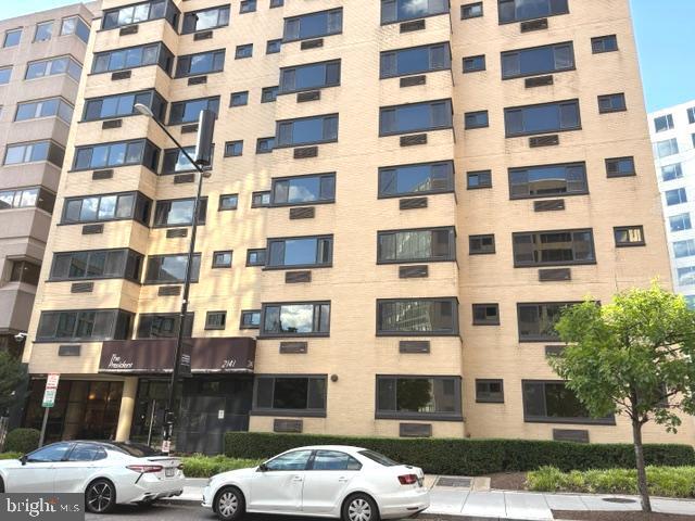 2141 I St NW
