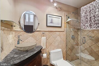 3009 W Girard Ave in Philadelphia, PA - Building Photo - Building Photo