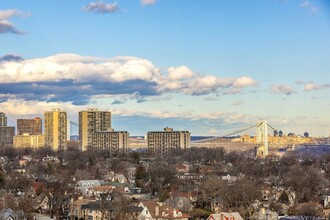 770 Anderson Ave in Cliffside Park, NJ - Building Photo - Building Photo