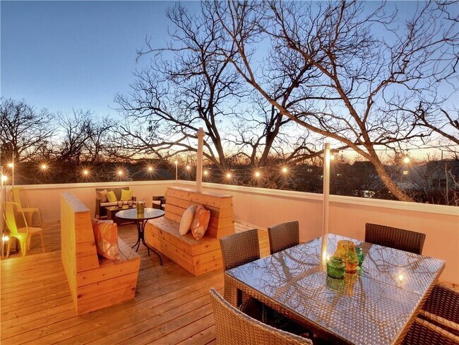 5517 Avenue G in Austin, TX - Building Photo - Building Photo