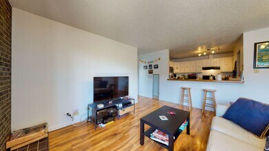 555 E 10th Ave in Denver, CO - Foto de edificio - Building Photo