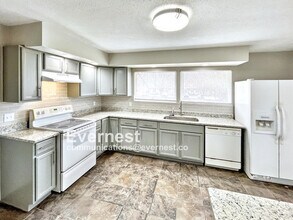 4905 Eastwood Dr in Chattanooga, TN - Building Photo - Building Photo