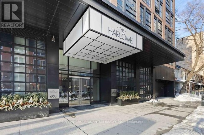 608-608 Richmond St W