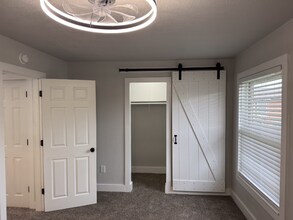 412 Williams Ct in Virginia Beach, VA - Foto de edificio - Building Photo