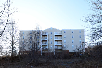 Fore River Place Apartments in Quincy, MA - Building Photo - Building Photo