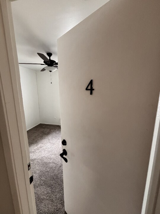 2615 Alta View Dr in San Diego, CA - Building Photo