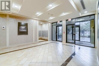 60 Heintzman St in Toronto, ON - Building Photo - Building Photo