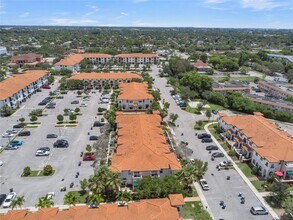 3529 NW 29th Pl in Lauderdale Lakes, FL - Building Photo - Building Photo