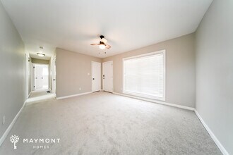 7018 Green Valley Ln in Riverdale, GA - Building Photo - Building Photo