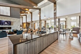 4902 Cosmos Cir, Unit 306 in Wimauma, FL - Foto de edificio - Building Photo