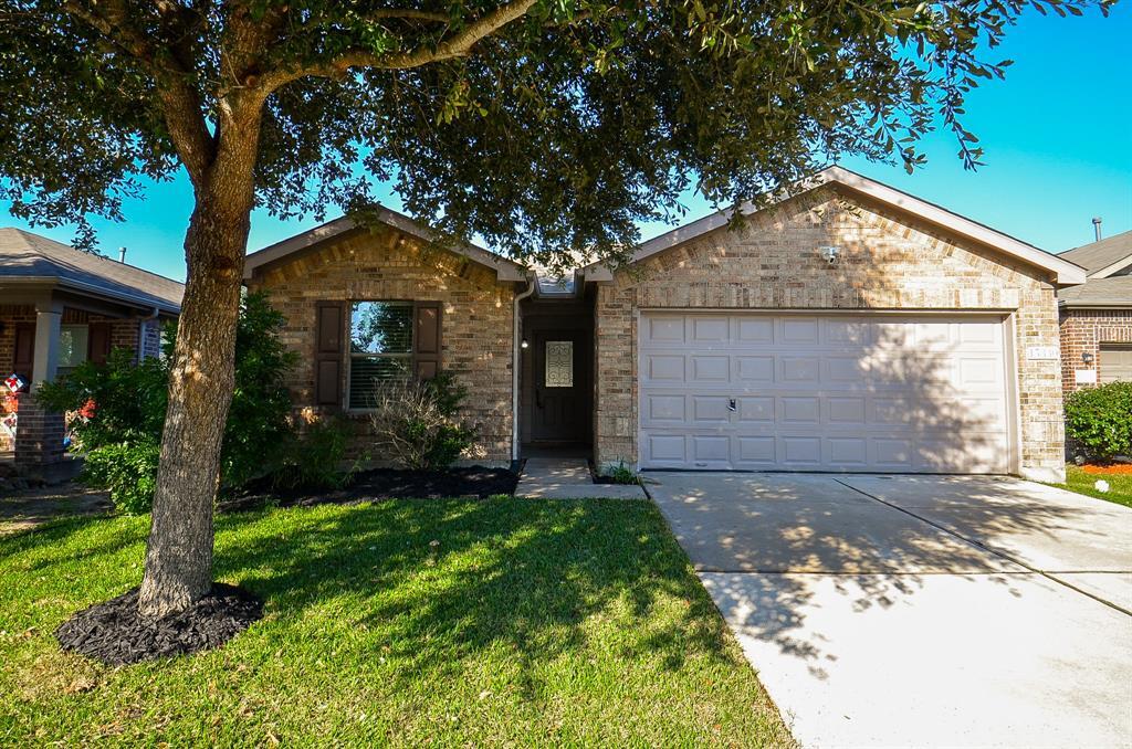 15330 Keystone Bend Ln in Cypress, TX - Foto de edificio