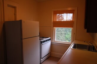 3102 Troy Ave, Unit 3102 Troy Avenue in Cincinnati, OH - Building Photo - Building Photo