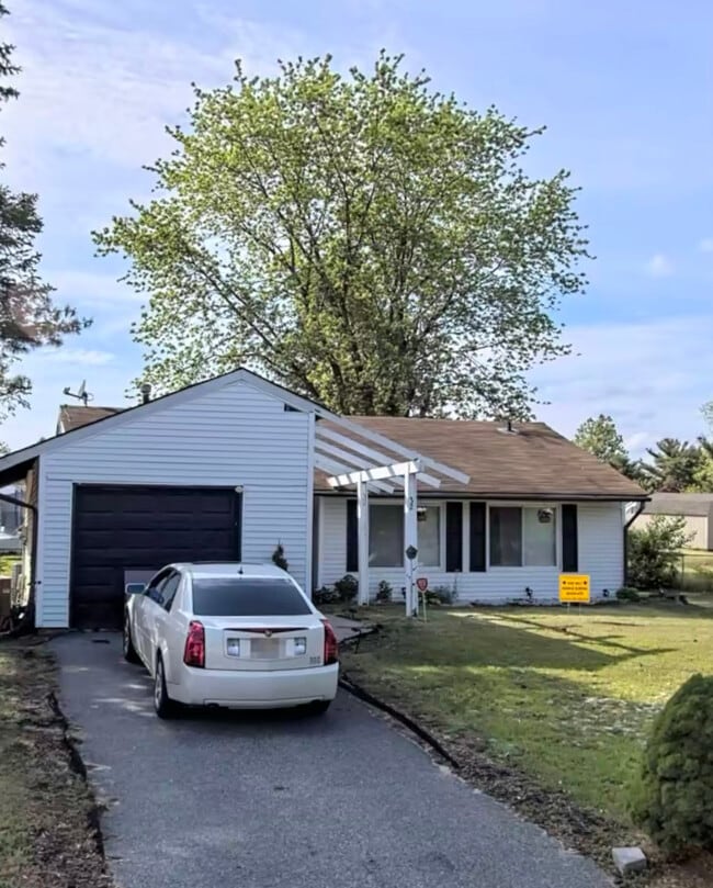 property at 32 Pinewood Ln