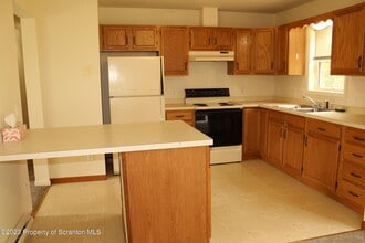 15 Jeanne Dr in Tunkhannock, PA - Building Photo - Building Photo