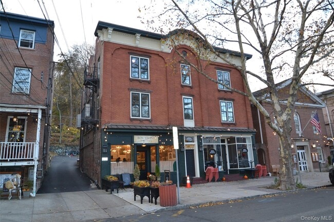 property at 474 Piermont Ave