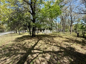 920 Red Bud Dr in Azle, TX - Building Photo - Building Photo