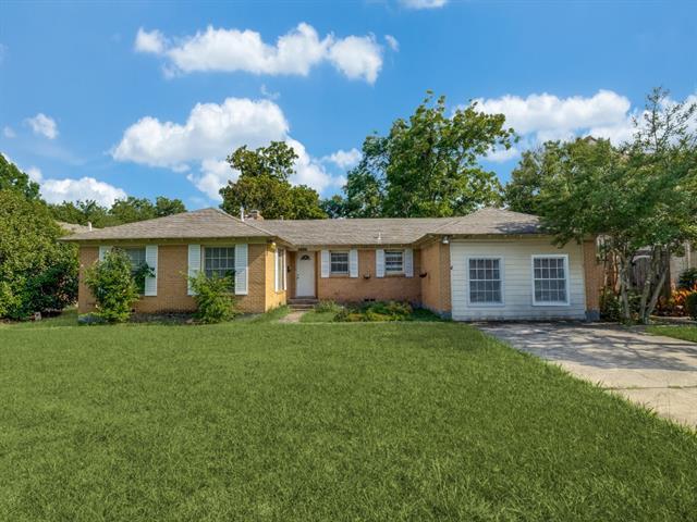 6218 Turner Way in Dallas, TX - Building Photo