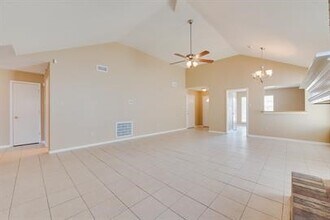 16026 Barbarossa Dr in Houston, TX - Building Photo - Building Photo