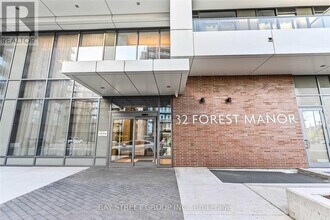 32-3332 Forest Manor Rd in Toronto, ON - Building Photo - Building Photo