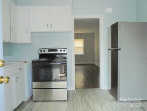 1241 Reece Rd in Charlotte, NC - Building Photo - Building Photo