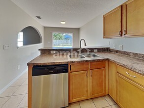 1712 Portcastle Cir in Winter Garden, FL - Building Photo - Building Photo