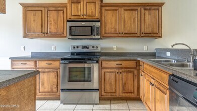 2951 Palmetto Ridge Way in Lynn Haven, FL - Building Photo - Building Photo