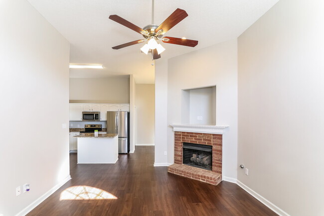 8574 Napoli Dr in Memphis, TN - Building Photo - Building Photo