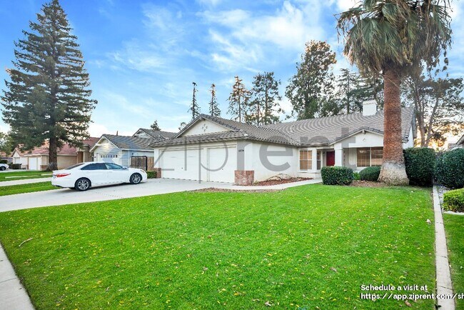 3809 Burnaby Dr in Bakersfield, CA - Building Photo - Building Photo
