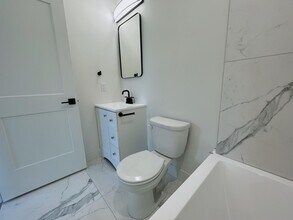 1881 E F St in Moscow, ID - Building Photo - Building Photo