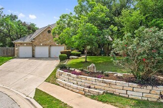 908 Golden Palomino Ct in Austin, TX - Building Photo - Building Photo