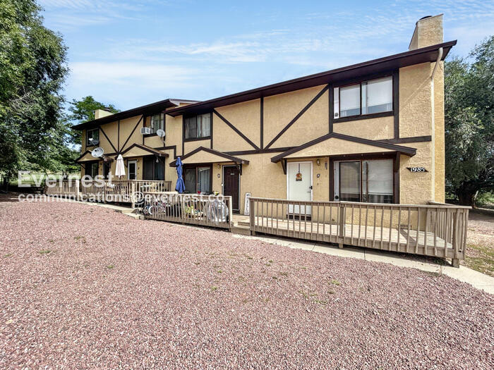 1985 Mineola Ct in Colorado Springs, CO - Building Photo