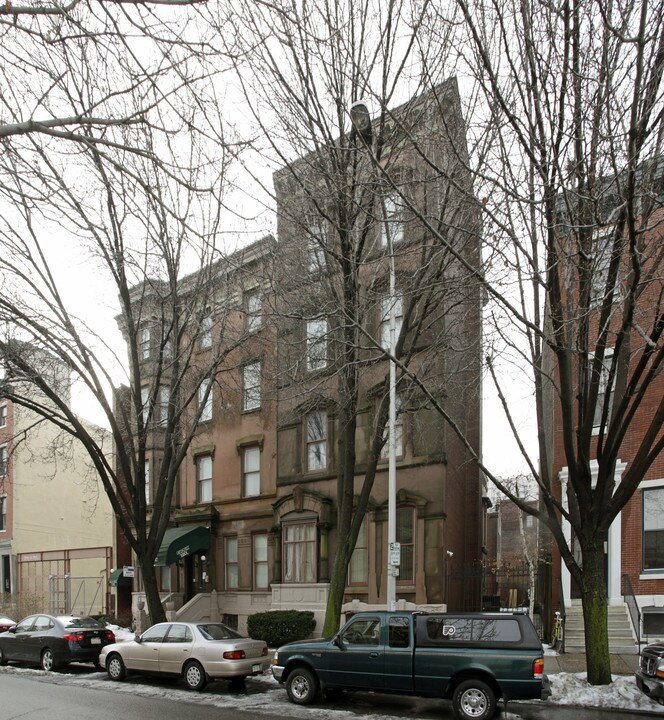 Fairmont/Spring Garden in Philadelphia, PA - Building Photo